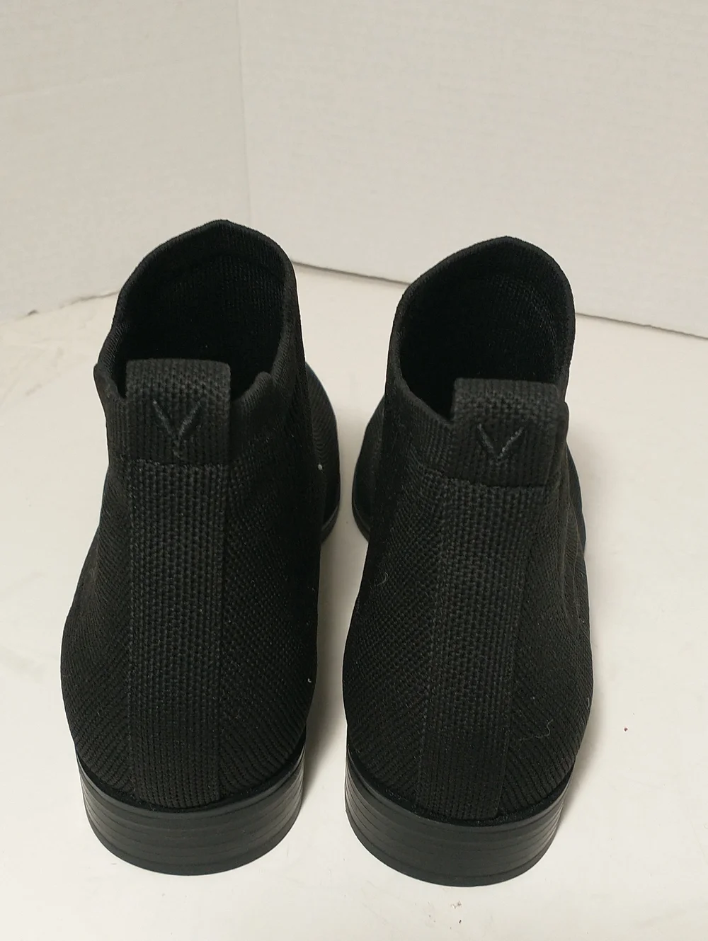 Vivaia Ryan Slip On Chelsea Boot, Black, Women's Size 8.5, Square Toe